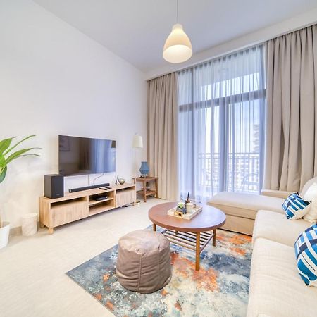 Sophisticated 1Br At Town Square Rawda Dubailand By Deluxe Holiday Homes Buitenkant foto